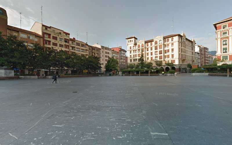 Fotografia tomada fuera de Carpintería Del Norte - Carpintero en Barakaldo, Vizcaya