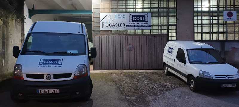 Fotografia tomada fuera de Odri Leihoak eta Ateak - Carpintería metálica y de aluminio en Soraluze, Guipúzcoa