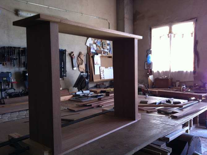 Fotografia tomada fuera de Sullys - Carpenter en Gata de Gorgos, Alicante