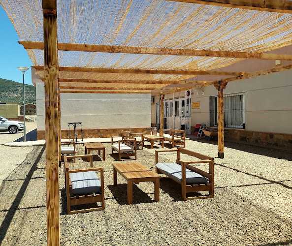 Fotografia tomada fuera de Carpintería Caja - Carpintería en Herrera del Duque, Badajoz