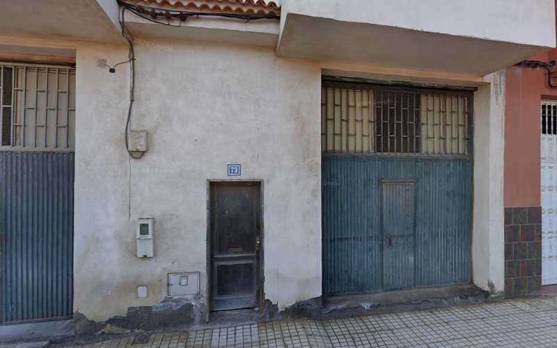 Fotografia tomada fuera de Gil García Luis - Carpintería en Arona, Santa Cruz de Tenerife