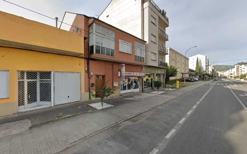 Fotografia tomada fuera de Maderas Y Carpinteria De La Fuente - Carpintería en A Rúa, Orense