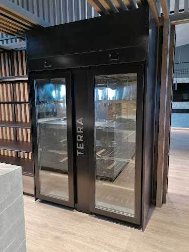 Fotografia tomada fuera de Feribex SCP - Tienda de artículos de hostelería en La Fatarella, Tarragona