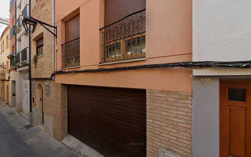 Fotografia tomada fuera de Carpintero Pablo, Carpintería Calahorra - Carpintero en Calahorra, La Rioja