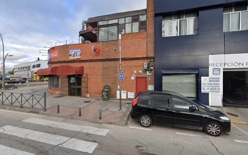 Fotografia tomada fuera de Arreglaria Fuenlabrada - Personal repair service en Fuenlabrada, Madrid