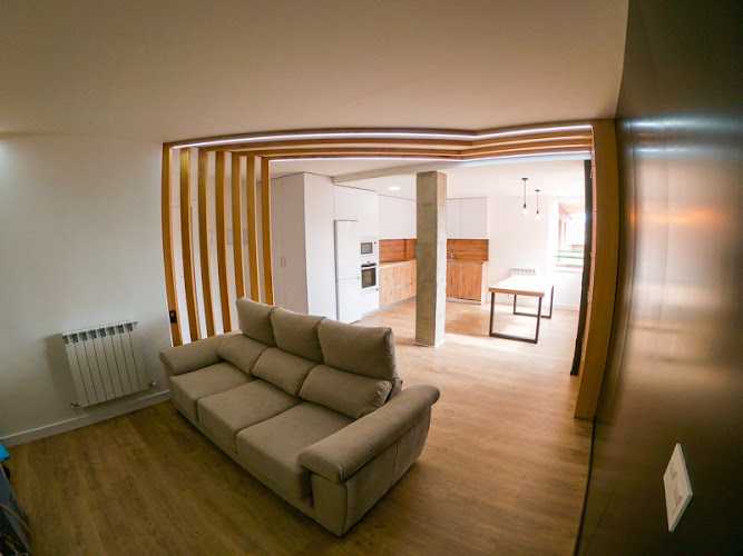 Fotografia tomada fuera de Ebanistería y Carpintería Cake - Ebanista en Zamora, Zamora