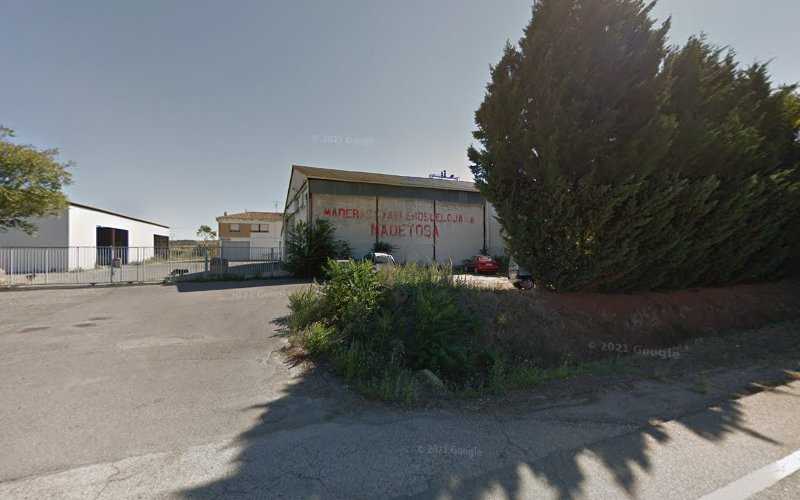 Fotografia tomada fuera de Madetosa, Maderas y Tableros del Oja - Aserradero en Casalarreina, La Rioja