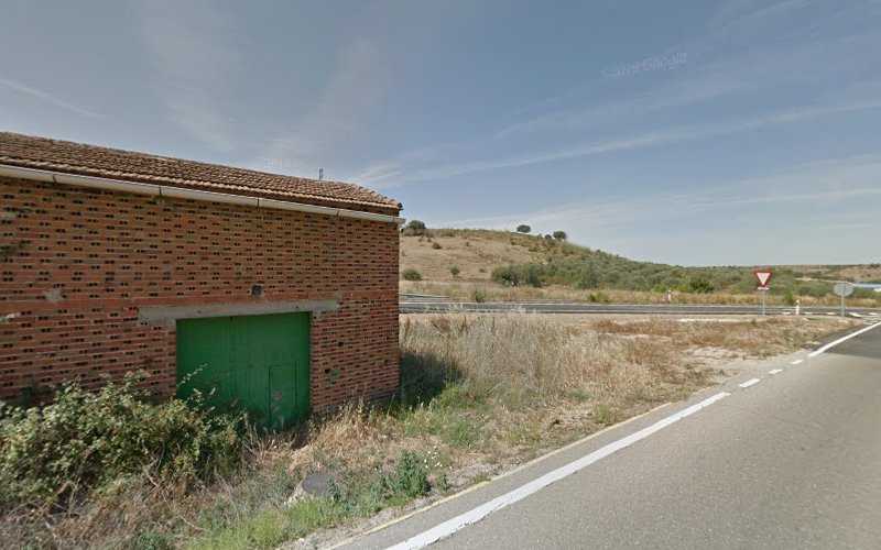 Fotografia tomada fuera de EXTREMWOOD - Carpintería en Galisteo, Cáceres