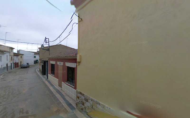 Fotografia tomada fuera de Luis Alberto Gracia Calvo - Carpintería en Vinaceite, Teruel