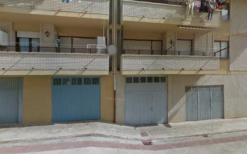 Fotografia tomada fuera de Construcciones Casas De Madera Arciland - Tienda de armarios en Ayegui, Navarra