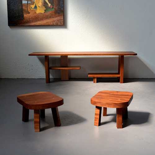 Fotografia tomada fuera de Delia Furniture Espana - Furniture maker en Estella, Navarra