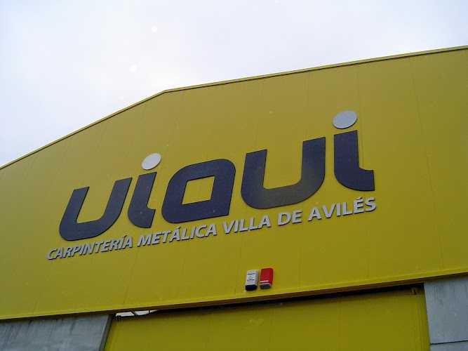 Fotografia tomada fuera de VIAVI - Carpintería metálica y de aluminio en Avilés, Asturias