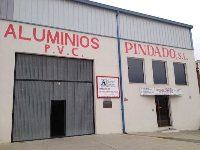 Fotografia tomada fuera de Aluminios Pindado SL - Carpintería metálica y de aluminio en Ávila, Ávila