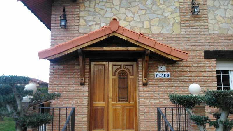 Fotografia tomada fuera de IVOS Estructuras de Madera - Tienda de suministros para trabajar la madera en Ribafrecha, La Rioja