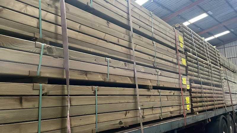 Fotografia tomada fuera de Maderas Jiiménez Calderín sl - Proveedor de materiales de construcción en Arucas, Las Palmas