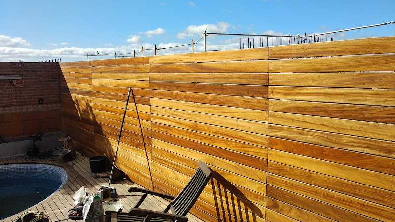 Fotografia tomada fuera de Carpintería Gutiérrez 1995 - Carpintería en Málaga, Málaga