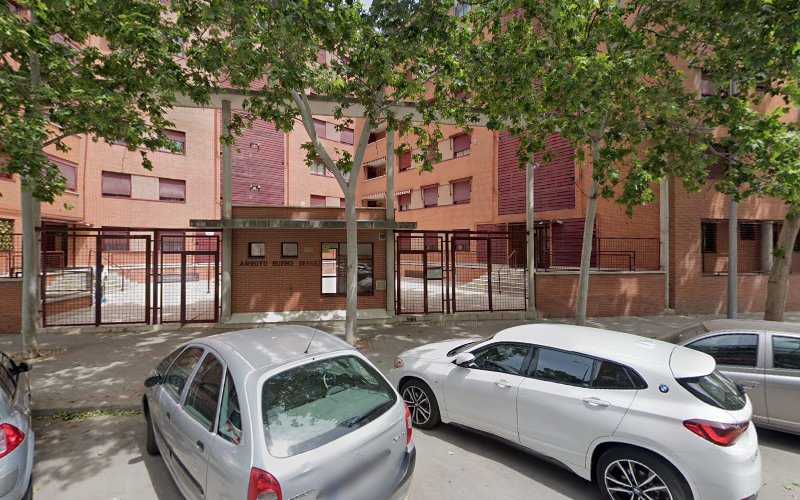 Fotografia tomada fuera de Dionisio San José Cuenca - Carpintería metálica y de aluminio en Madrid, Madrid
