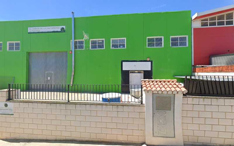 Fotografia tomada fuera de Manufacturas Metálicas Collado S L U - Carpintería metálica y de aluminio en Altura, Castellón