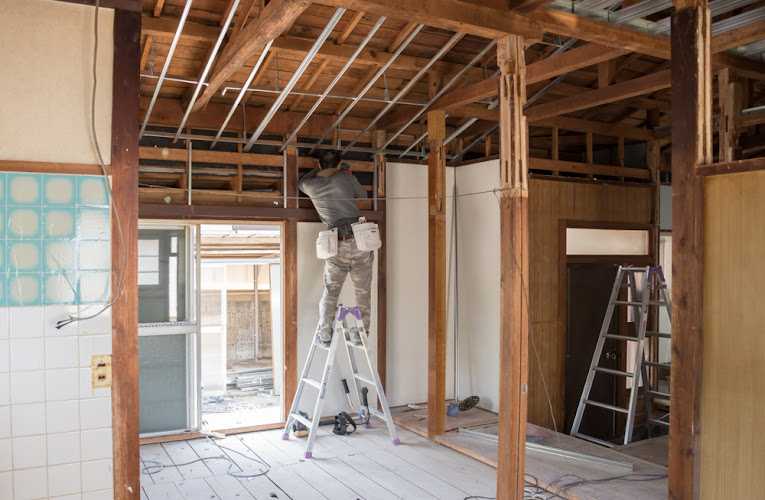 Fotografia tomada fuera de Puertas Alanjo Guadalajara - Tienda de armarios en Guadalajara, Guadalajara