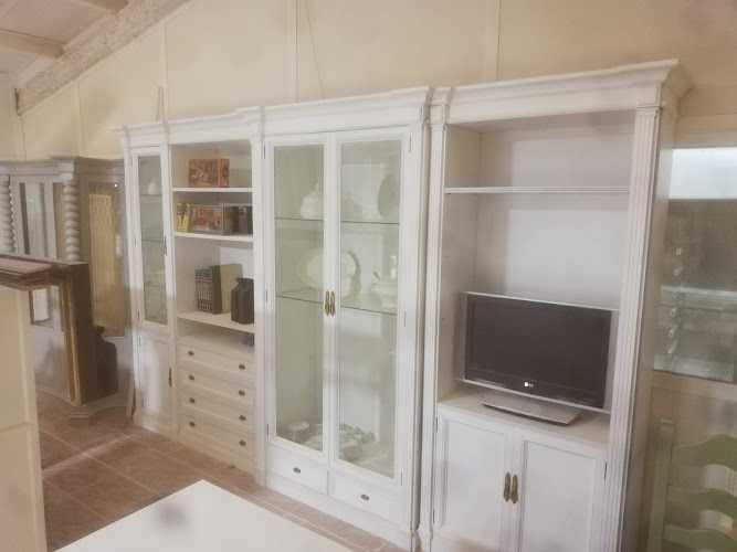 Fotografia tomada fuera de mueblescarlop - Tienda de muebles en El Viso del Alcor, Sevilla