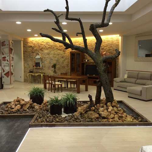 Fotografia tomada fuera de Vittassi - Carpintería en Palencia, Palencia