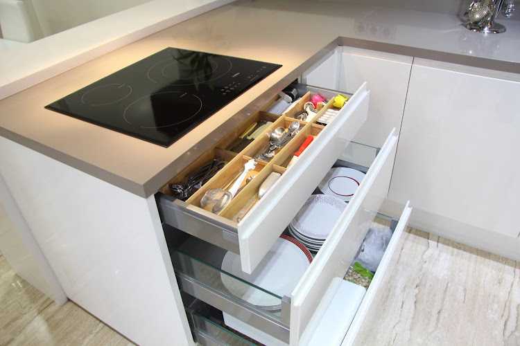 Fotografia tomada fuera de Funcional Cocinas - Fábrica de muebles en El Viso del Alcor, Sevilla