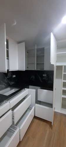 Fotografia tomada fuera de CARPINTERIA JUAN AMUZA - Carpintería en Montanejos, Castellón