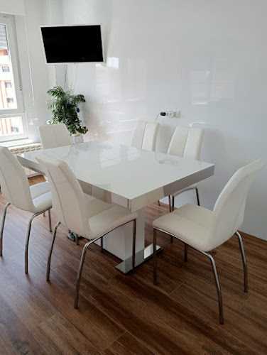 Fotografia tomada fuera de Reformas Castrillo (cocinas y baños) - Reformas de cocinas en Valladolid, Valladolid