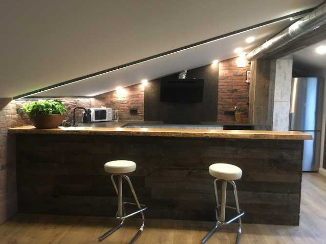 Fotografia tomada fuera de Carpinteria Caldes, S.L. - Carpintero en Caldes de Montbui, Barcelona