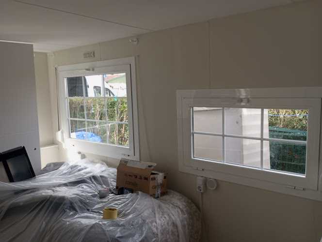 Fotografia tomada fuera de RHIALTEC - Carpintería metálica y de aluminio en Santo Domingo de la Calzada, La Rioja