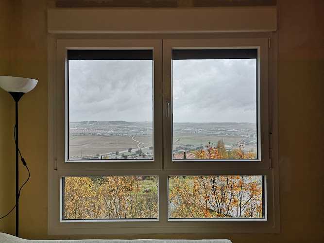 Fotografia tomada fuera de ORADERO HOME - Carpintería metálica y de aluminio en Valladolid, Valladolid