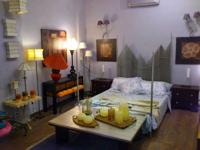 Fotografia tomada fuera de Majeneb Exclusive Designs - Carpintería en Palma, Baleares