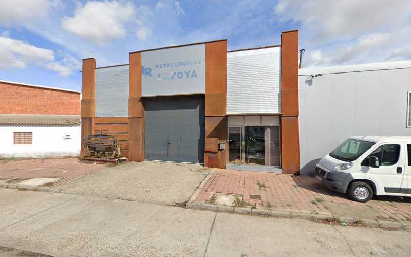 Fotografia tomada fuera de METALURGICAS LOZOYA SL - Carpintero en Medina del Campo, Valladolid