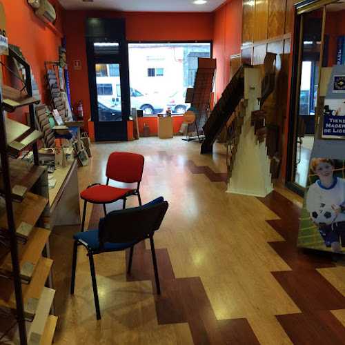 Fotografia tomada fuera de Tradeparq S.L. - Servicio de instalación de suelos de madera en Getafe, Madrid