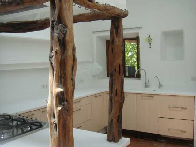 Fotografia tomada fuera de Carpintero Dimo - Möbeltischler en Sant Jordi de ses Salines, Baleares