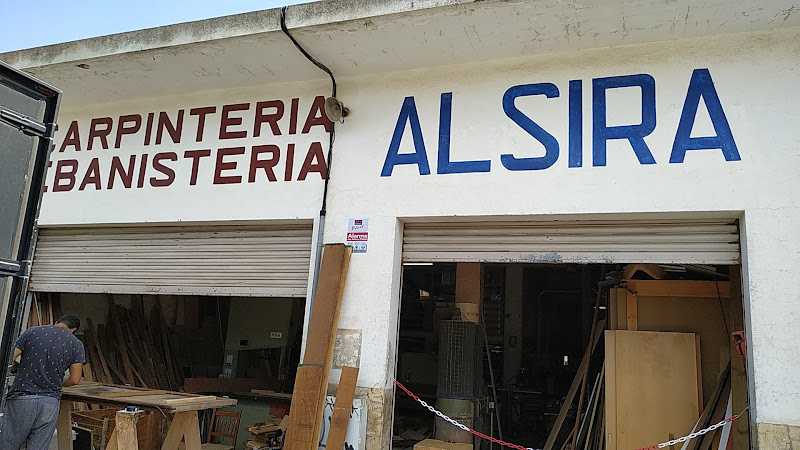 Fotografia tomada fuera de Carpintería Alsira - Carpintero en Ibiza, Baleares
