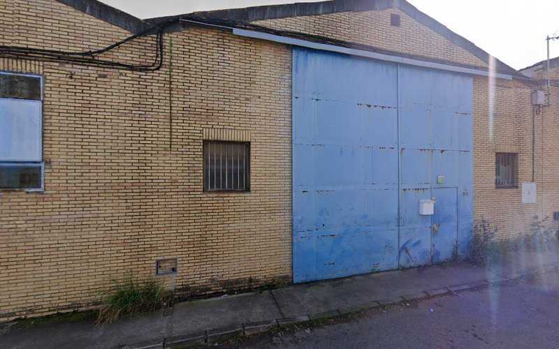 Fotografia tomada fuera de Leal Metal - Carpintería metálica y de aluminio en Valencina de la Concepción, Sevilla