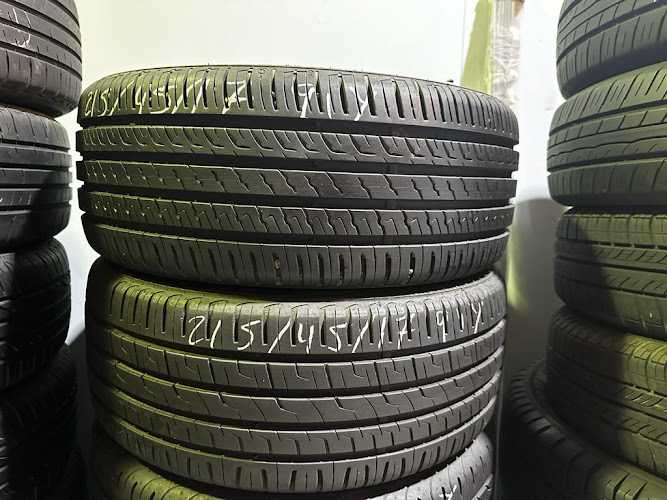 Fotografia tomada fuera de Leomaticos - Taller mecánico en Valencina de la Concepción, Sevilla