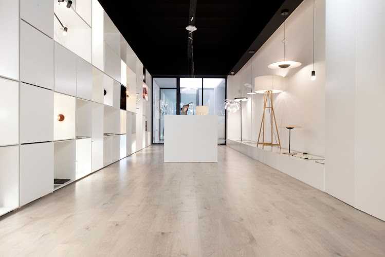 Fotografia tomada fuera de Flint Floor - Contratista de materiales para suelos en Sant Fost de Campsentelles, Barcelona