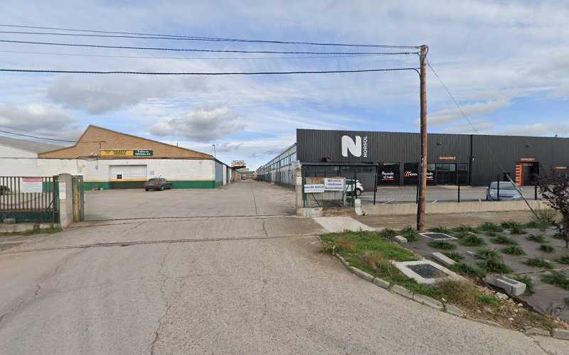 Fotografia tomada fuera de Carpintería de Aluminio Gamma - Carpintería metálica y de aluminio en Burgos, Burgos