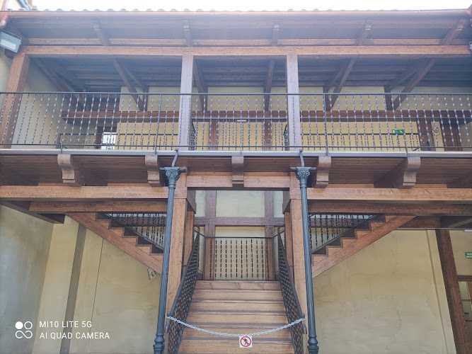 Fotografia tomada fuera de Jesús Sánchez Carpinteros S.l. - Establecimiento de venta de madera en Alcázar de San Juan, Ciudad Real