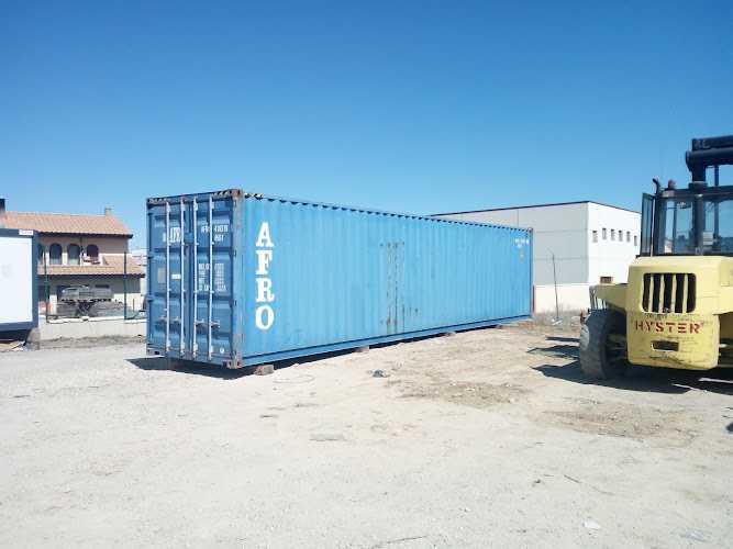 Fotografia tomada fuera de Metálicas Maca 2002 S.L. - Carpintería metálica y de aluminio en Ágreda, Soria