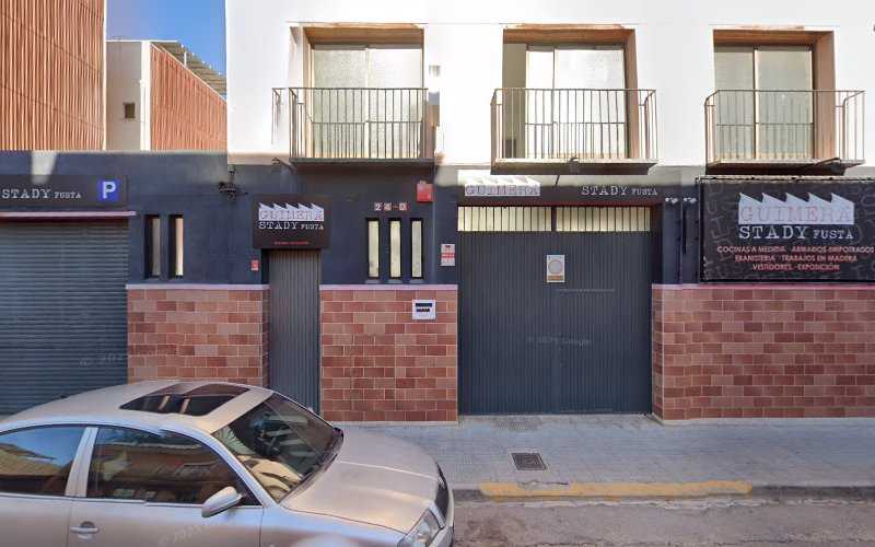 Fotografia tomada fuera de Guimerastadyfusta - Carpintería en Villarreal, Castellón