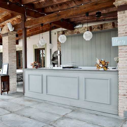 Fotografia tomada fuera de HARTERIA Decoración - Decorador de interiores en Museros, Valencia