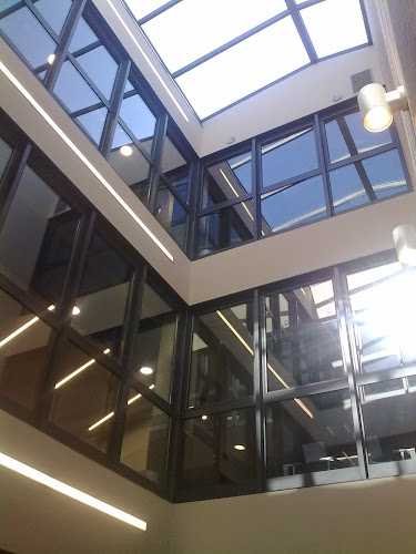 Fotografia tomada fuera de Carpintería Metálica Palomo Metalistería Autol SL - Carpintería metálica y de aluminio en Autol, La Rioja