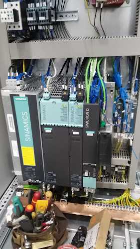 Fotografia tomada fuera de Maderal Rioja S.L. - Establecimiento de venta de madera en Navarrete, La Rioja