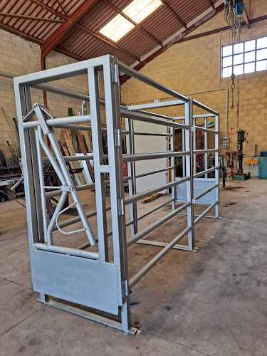 Fotografia tomada fuera de Carpintería Metálica Alvarado - Carpintería metálica y de aluminio en Lumbier, Navarra