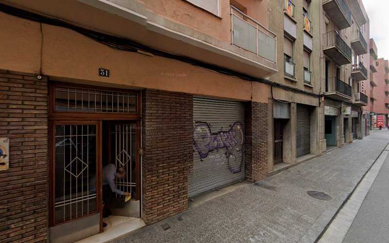 Fotografia tomada fuera de Sebastià Carpintería Guixeras - Botiga d'armaris en Girona, Girona