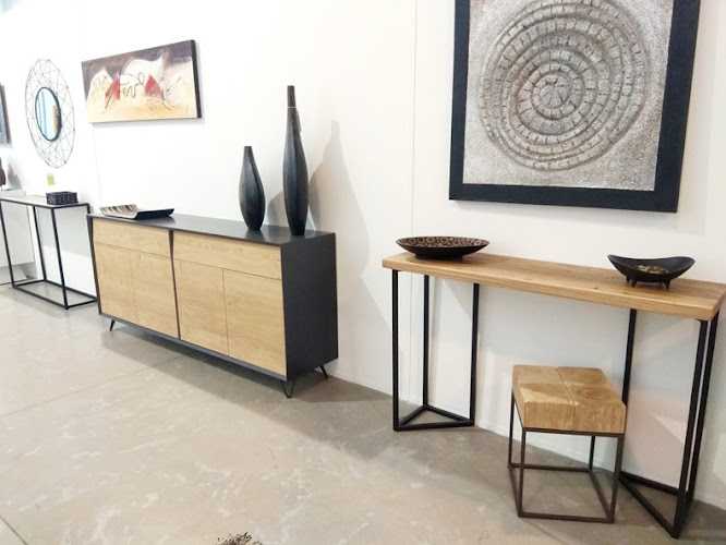 Fotografia tomada fuera de NAU MUEBLES, tienda de muebles en Valencia - Tienda de muebles en Moncada, Valencia