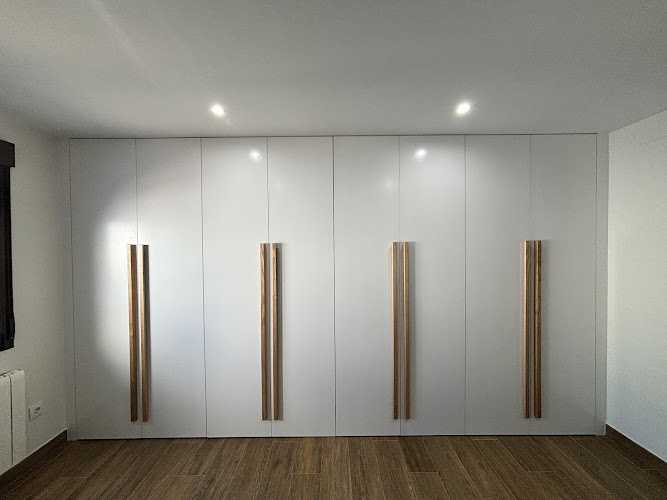 Fotografia tomada fuera de Extremwood - Carpintería en Galisteo, Cáceres